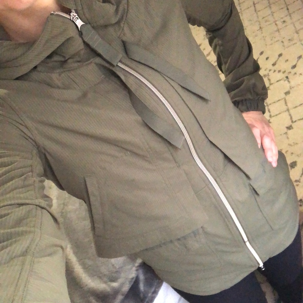Lululemon jacket